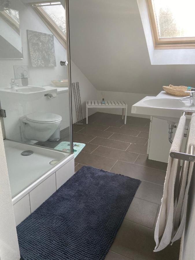 Erlenstegen - Mit Bad 35 Qm Mit Parkplatz Apartment *